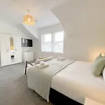 Hotel Eleven On Dragon - Boutique & Harrogate