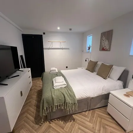 Eleven On Dragon - Boutique Rooms&studio *